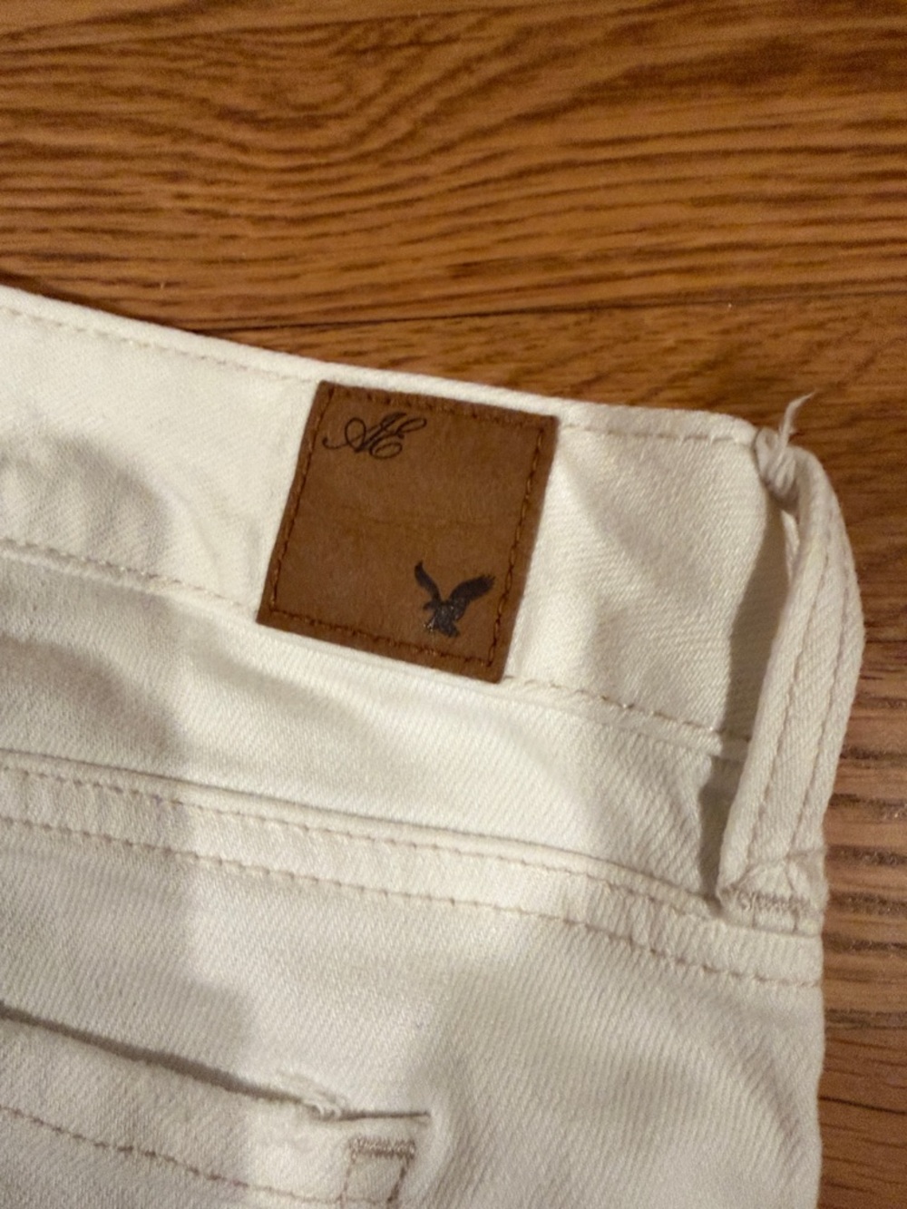 American Eagle White Slim Straight Jeans - Picture 3 of 3